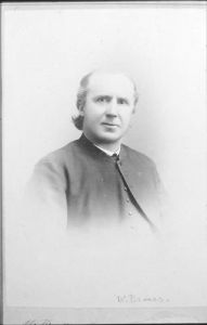 018911.jpg