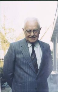 018922.jpg