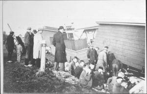Kruiend ijs Oosterdijk
1942. Kruiend ijs vermorzelde het houten badhuis
