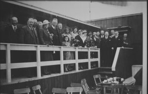 Opening houten badhuis aan de Oosterdijk
De namen: zie boekje M.blik in oude ansichten deel 2
