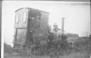Stoomlok 1927
Rechts .....    de Boer
