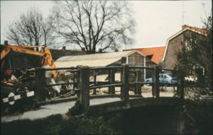 032627.jpg