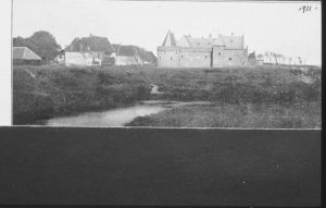 1911
Op voorgrond de toenmalige vuilstort van Medemblik
