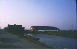 052235.jpg