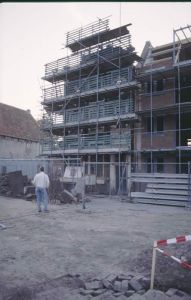 054301.jpg