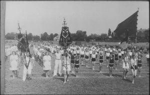 1938
Landelijke gymwedstrijden op het sportveld aan het Vooreiland.
