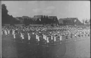 1938
Landelijke gymwedstrijden op het sportveld aan het Vooreiland.
