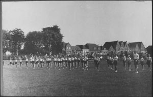 1938
Landelijke gymwedstrijden op het sportveld aan het Vooreiland.

