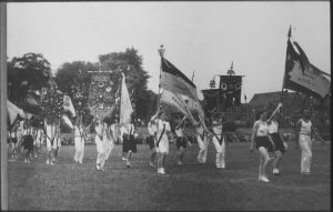 1938
Landelijke gymwedstrijden op het sportveld aan het Vooreiland.

