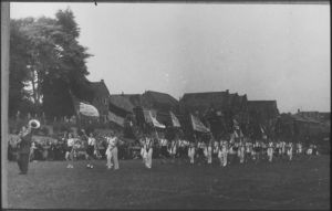 1938
Landelijke gymwedstrijden op het sportveld aan het Vooreiland.
