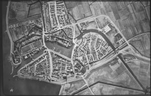 1968
