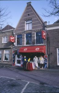 076147.jpg