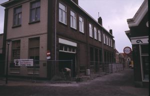 087745.jpg