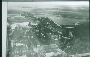 Ridderstraat, Turfhoek, 1924
Links boven het Gesticht (PZ)

