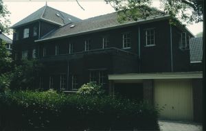 099845.jpg