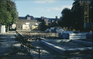099944.jpg