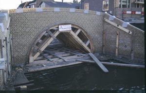 018428.jpg