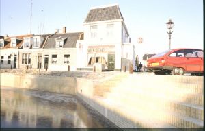 018506.jpg