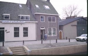 018547.jpg