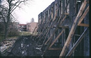 052350.jpg